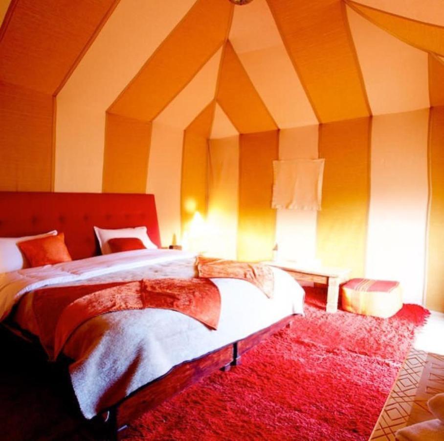 Mari Desert Camp Мерцуга Екстериор снимка