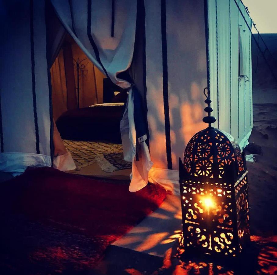 Mari Desert Camp Мерцуга Екстериор снимка