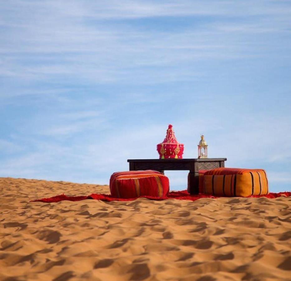 Mari Desert Camp Мерцуга Екстериор снимка
