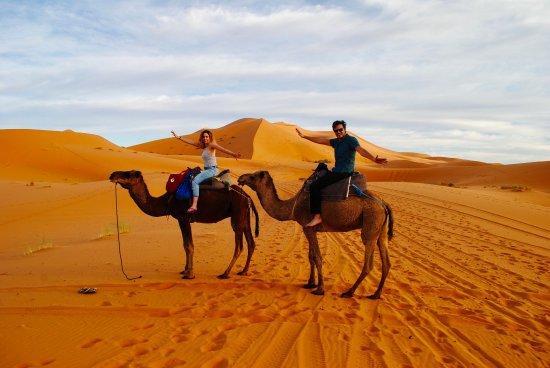 Mari Desert Camp Мерцуга Екстериор снимка